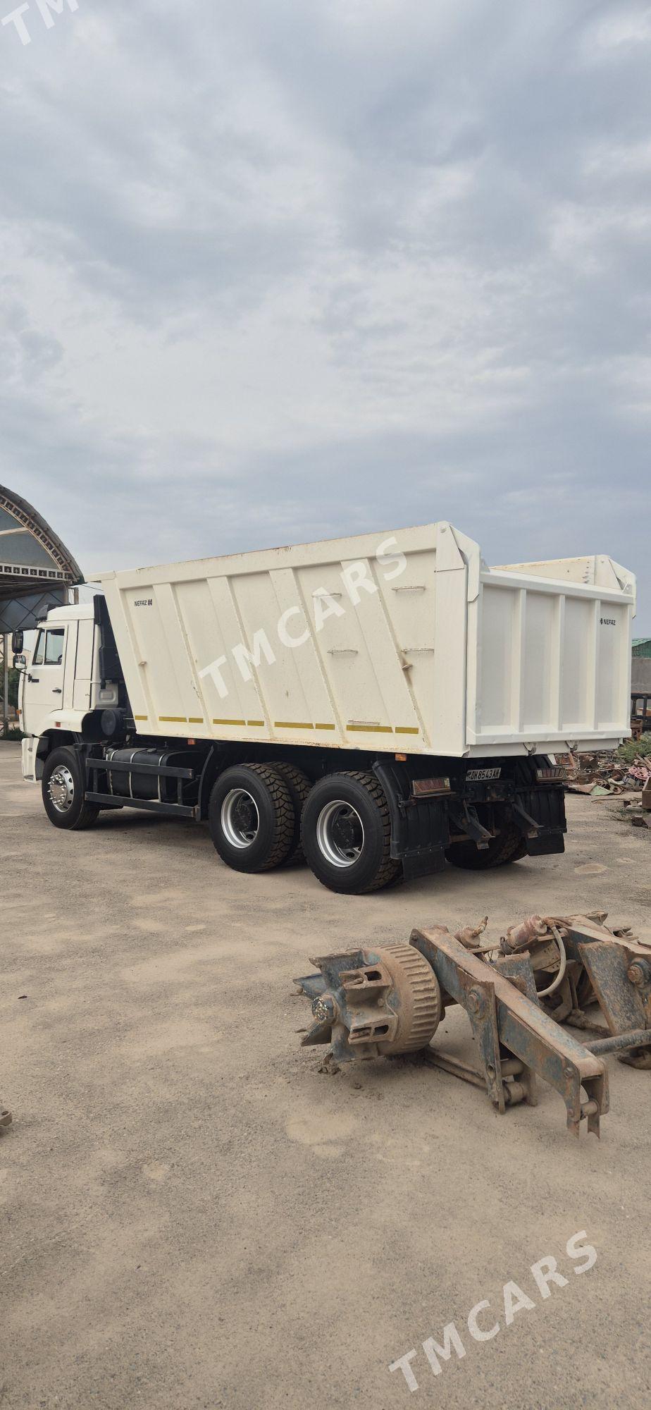 Kamaz 6520 2023 - 650 000 TMT - Tejen - img 3
