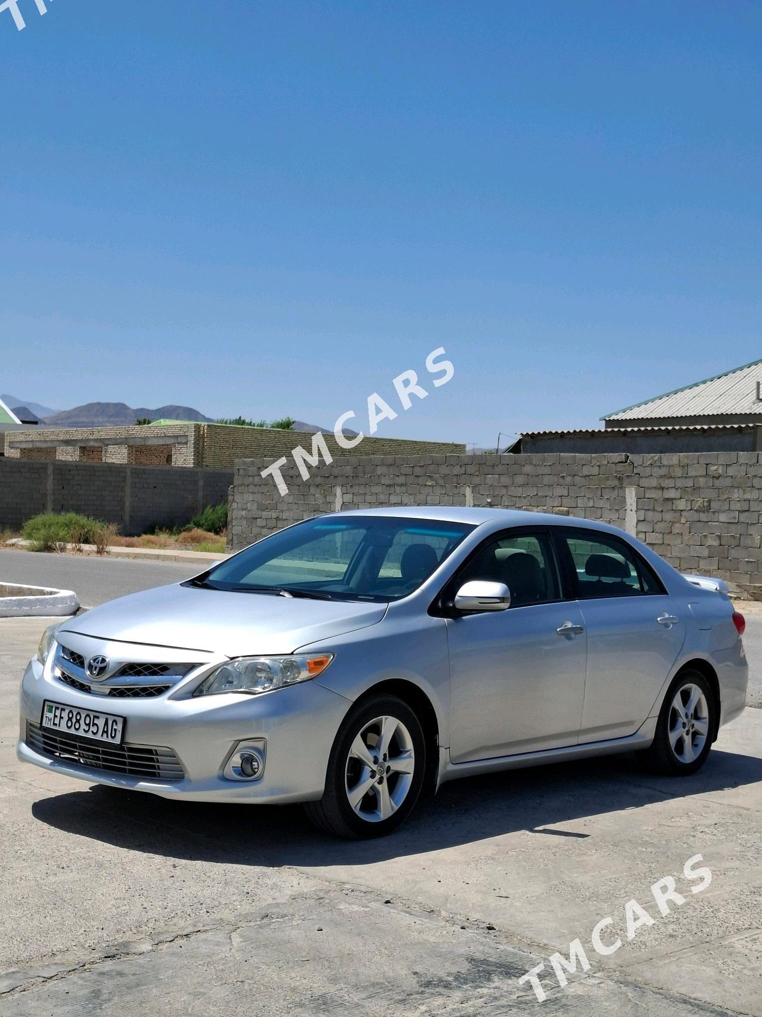 Toyota Corolla 2011 - 152 000 TMT - Aşgabat - img 4