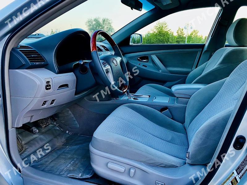 Toyota Camry 2010 - 200 000 TMT - Дашогуз - img 2