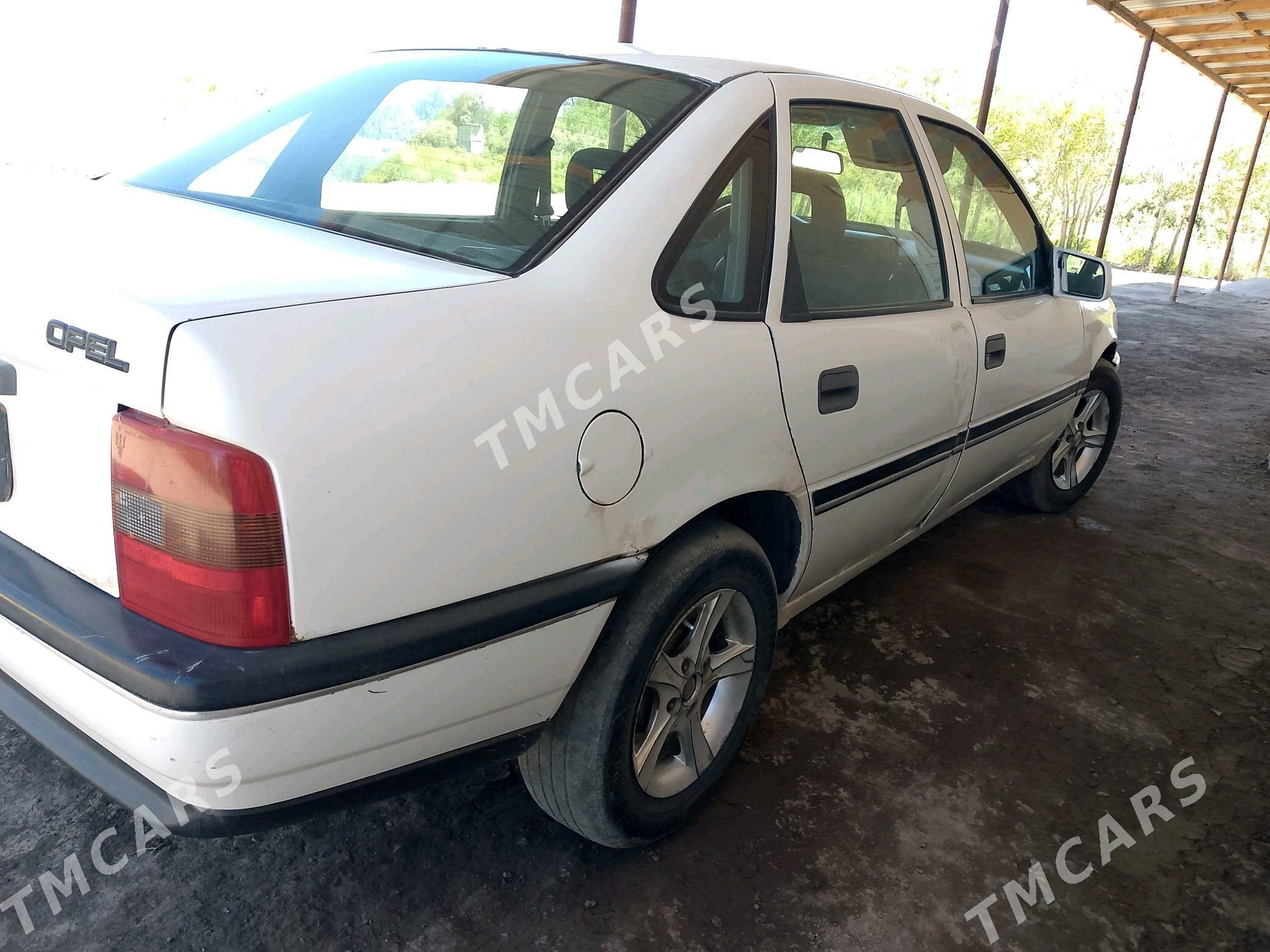 Opel Vectra 1992 - 24 000 TMT - Кёнеургенч - img 2