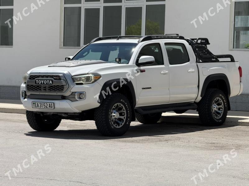 Toyota Tacoma 2017 - 405 000 TMT - Aşgabat - img 10