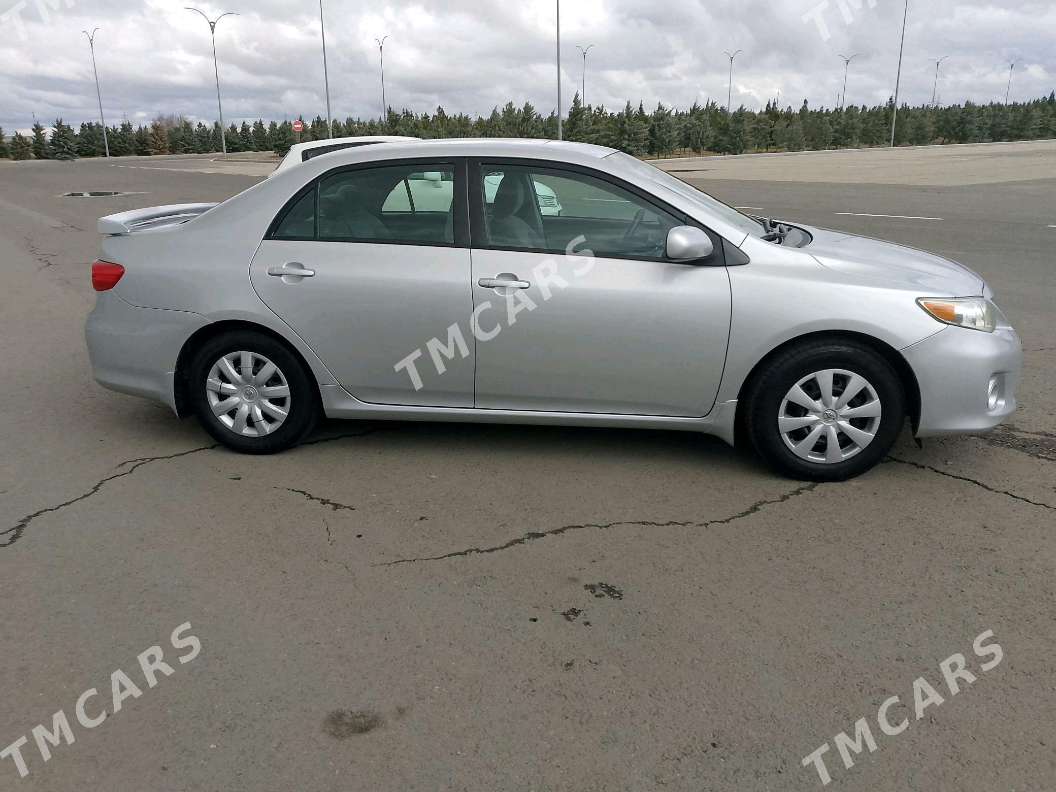 Toyota Corolla 2013 - 170 000 TMT - Aşgabat - img 3