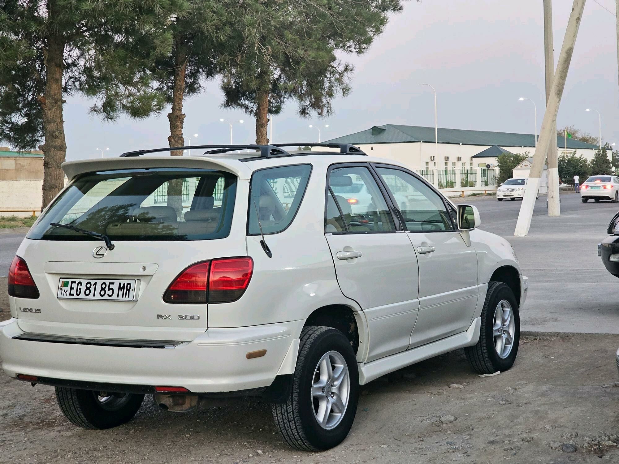 Lexus RX 300 2000 - 145 000 TMT - Мары - img 3