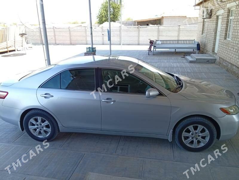 Toyota Camry 2006 - 170 000 TMT - Ёлётен - img 4