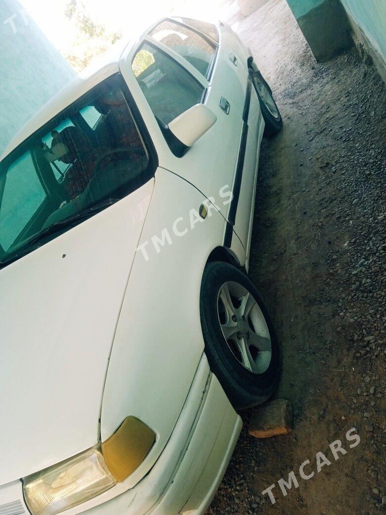 Opel Vectra 1995 - 30 000 TMT - Farap - img 3