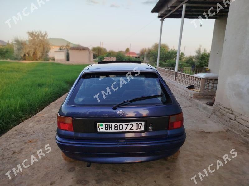 Opel Astra 1994 - 32 000 TMT - Шабатский этрап - img 9