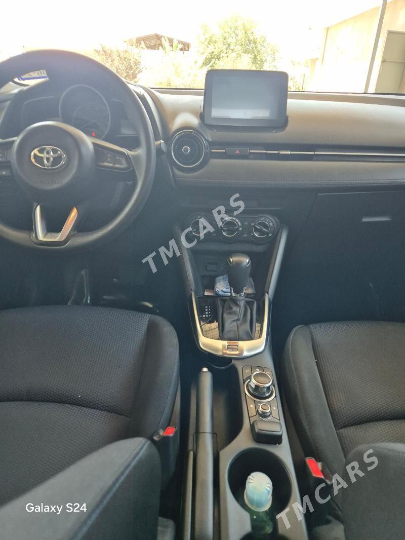 Toyota Yaris 2019 - 165 000 TMT - Gökdepe - img 7