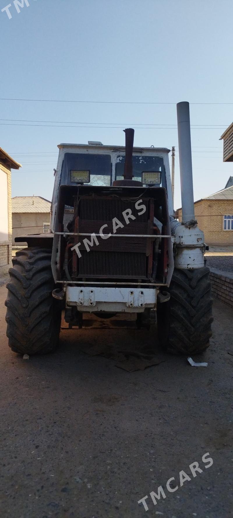 Belarus 320 1988 - 70 000 TMT - Sakarçäge - img 4