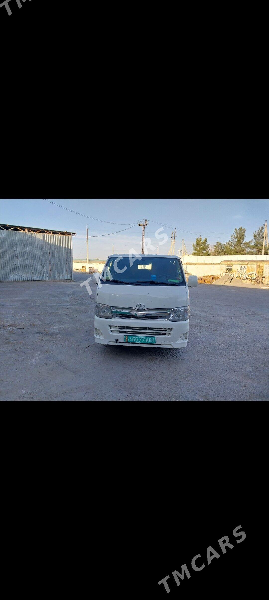 Toyota Hiace 2012 - 300 000 TMT - Ашхабад - img 5