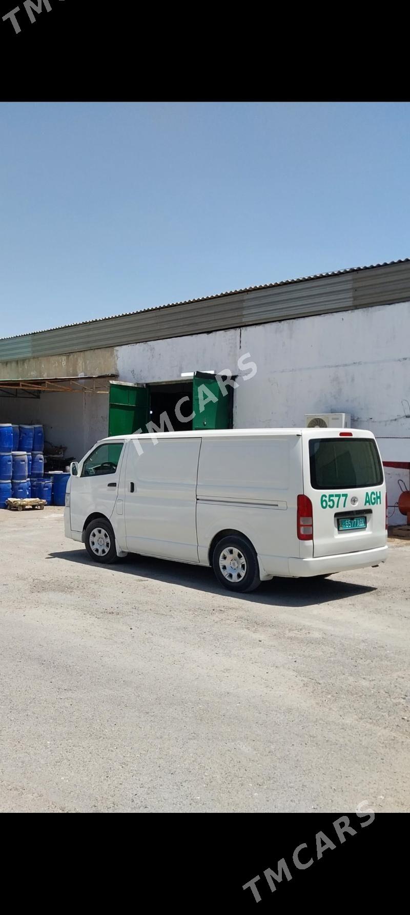 Toyota Hiace 2012 - 300 000 TMT - Ашхабад - img 2