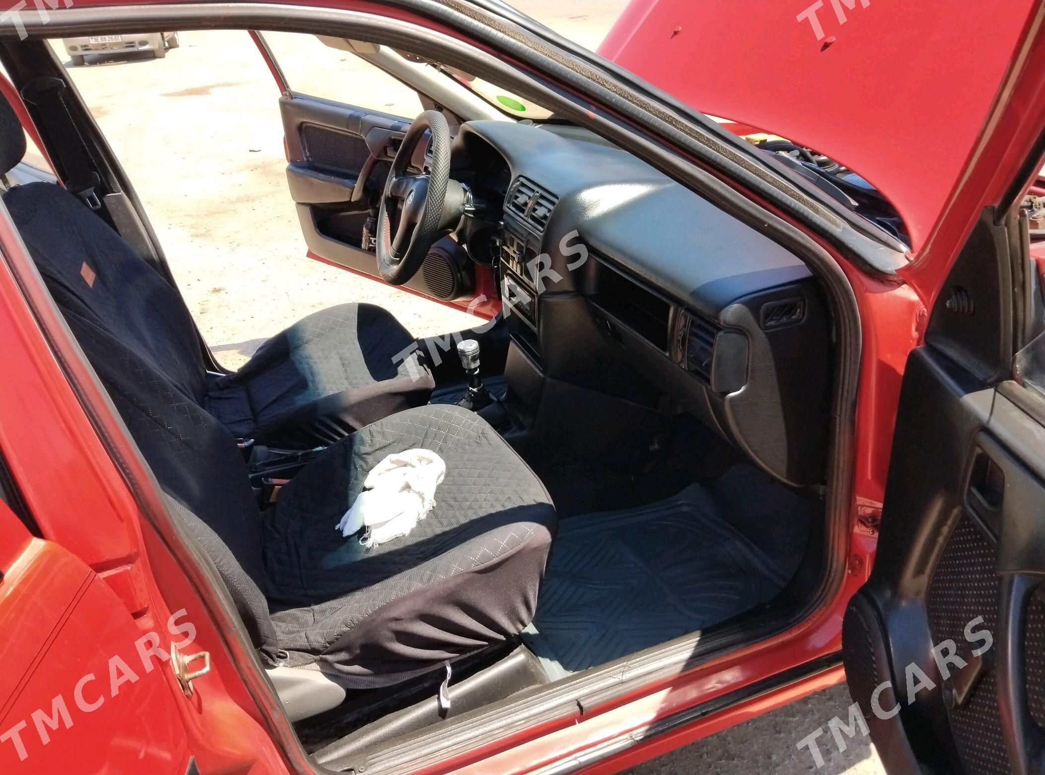 Opel Vectra 1993 - 40 000 TMT - Gubadag - img 6