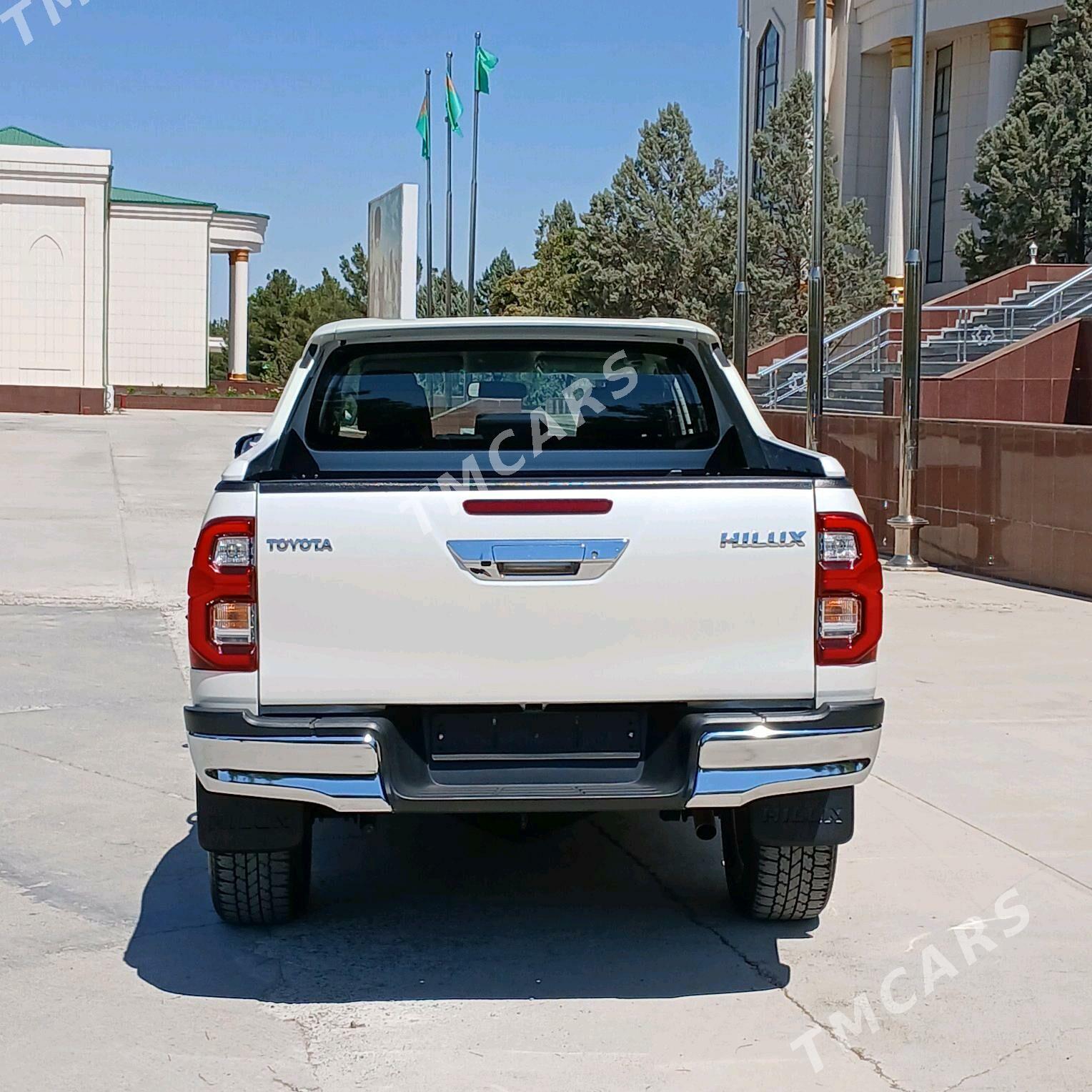 Toyota Hilux 2021 - 585 000 TMT - Гёкдепе - img 8