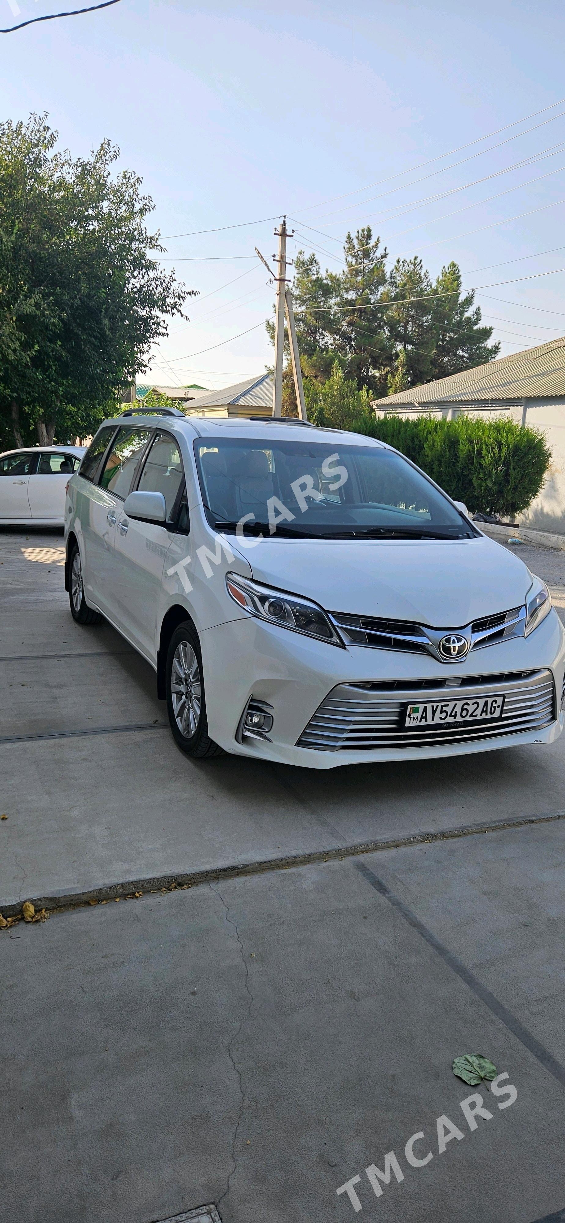 Toyota Sienna 2016 - 430 000 TMT - Ашхабад - img 4
