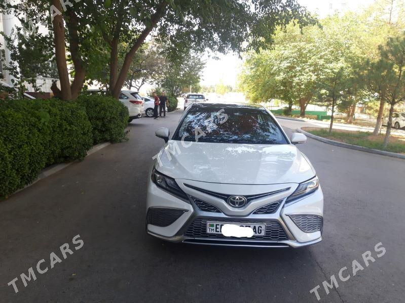 Toyota Camry 2020 - 335 000 TMT - Бузмеин ГРЭС - img 5