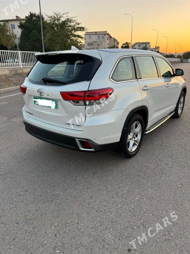 Toyota Highlander 2019 - 500 000 TMT - Aşgabat - img 5