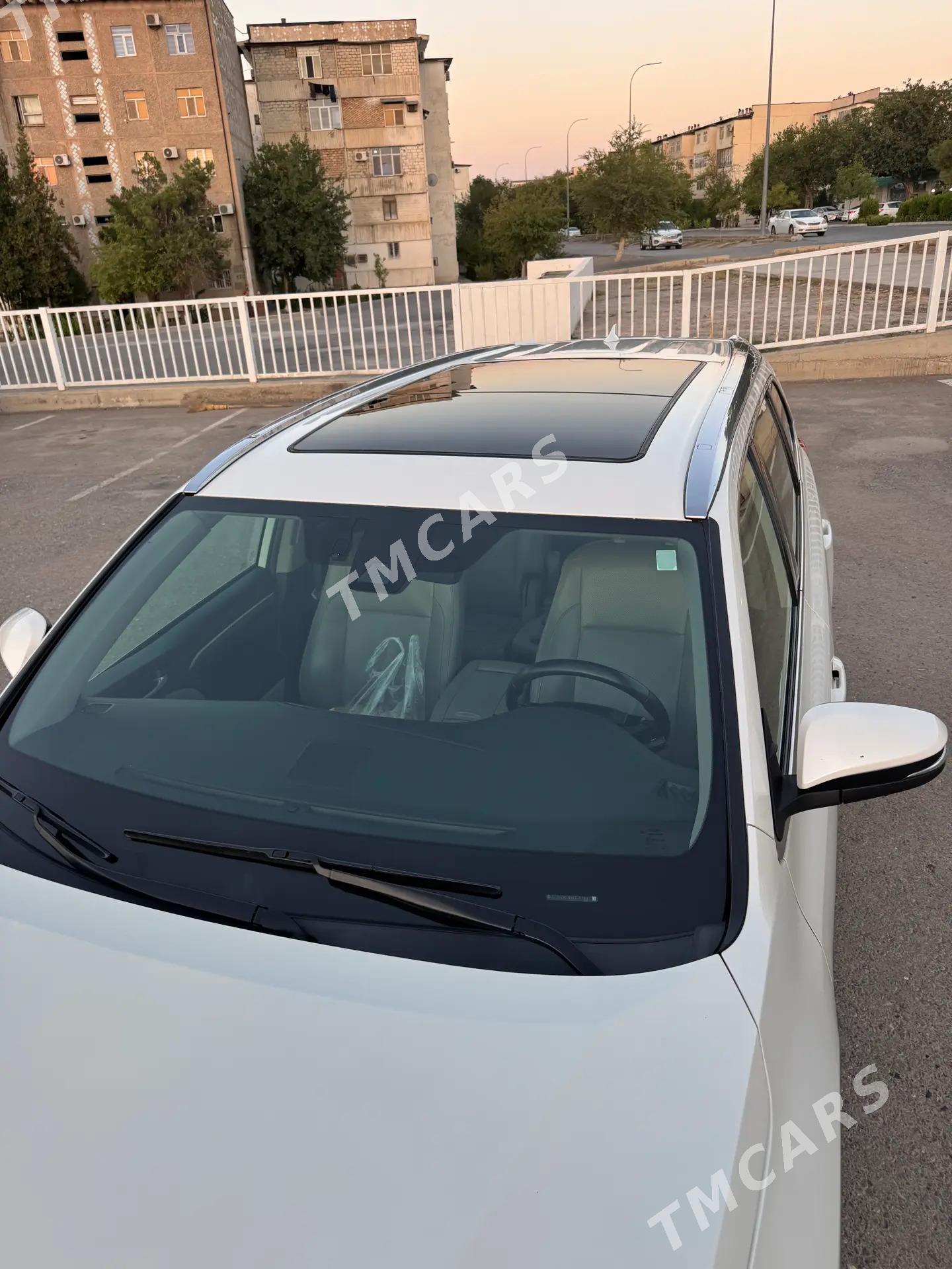 Toyota Highlander 2019 - 500 000 TMT - Aşgabat - img 10
