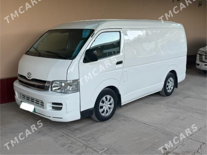 Toyota Hiace 2010 - 240 000 TMT - Керки - img 3