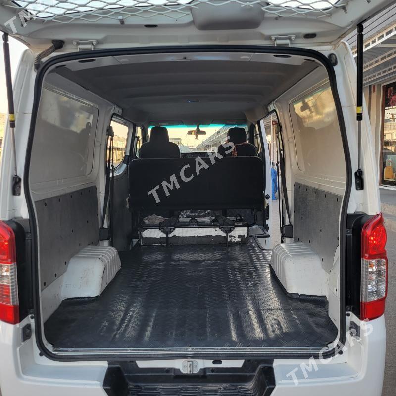 Nissan Urvan 2023 - 400 000 TMT - Mary - img 2