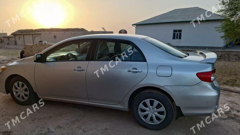 Toyota Corolla 2011 - 150 000 TMT - Гороглы (Тагта) - img 5