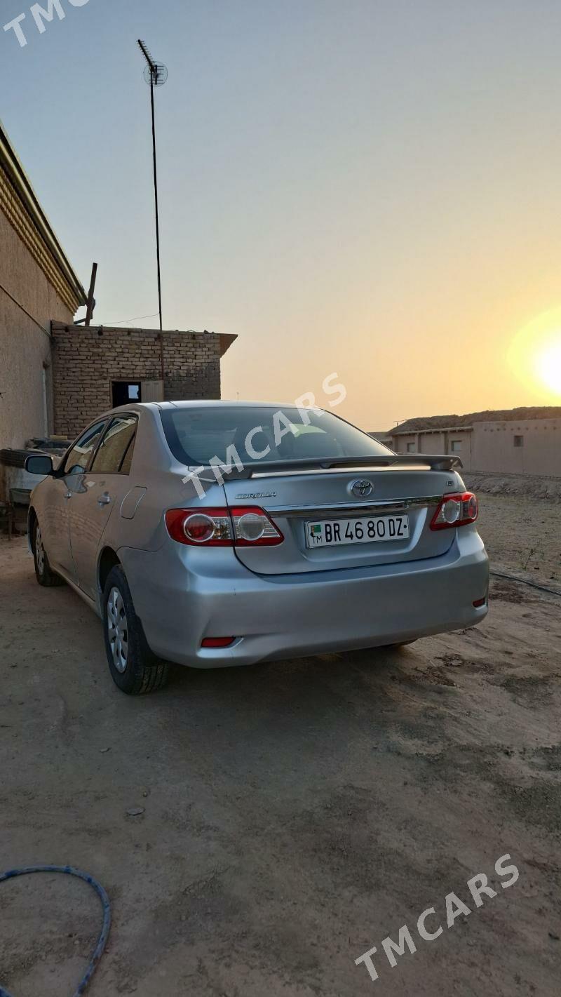 Toyota Corolla 2011 - 150 000 TMT - Гороглы (Тагта) - img 3