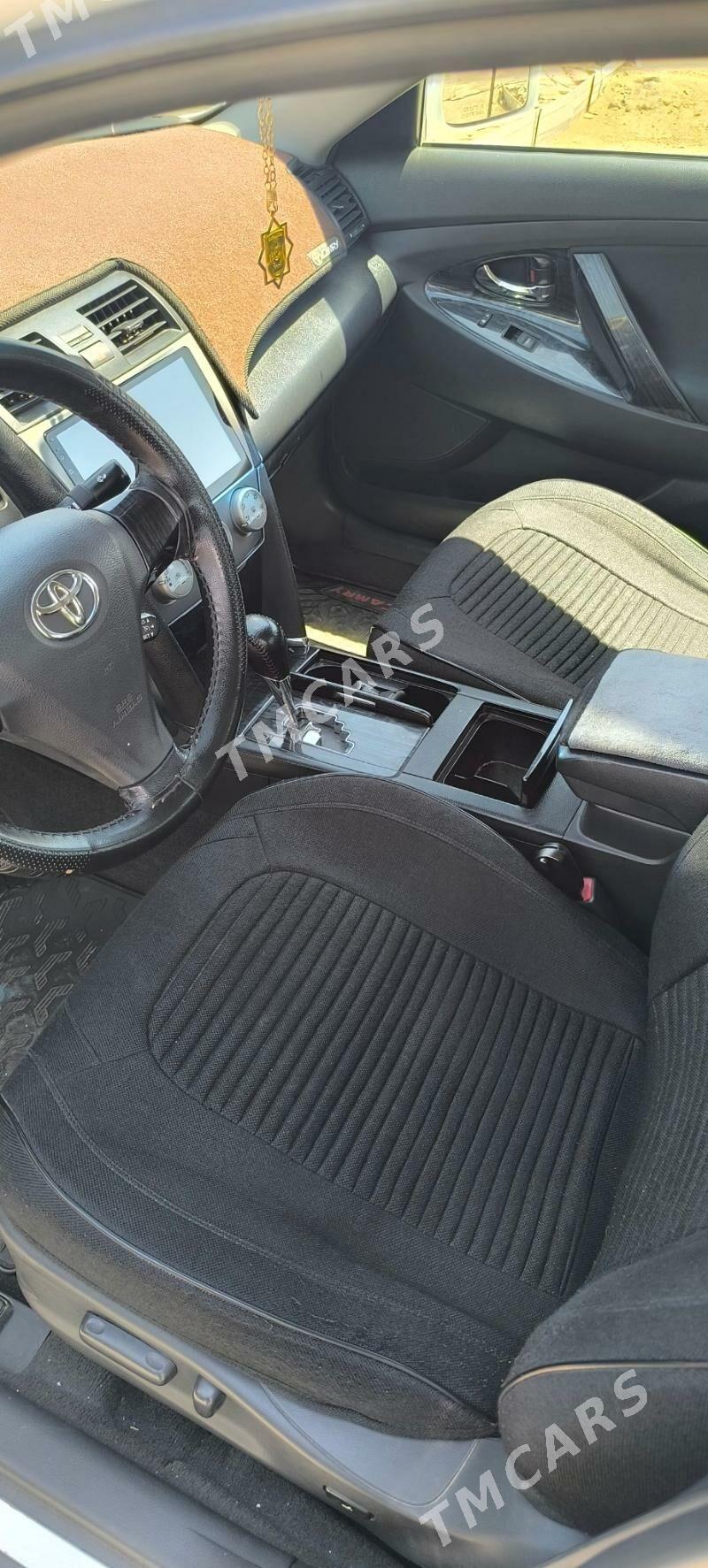 Toyota Camry 2010 - 200 000 TMT - Туркменабат - img 6