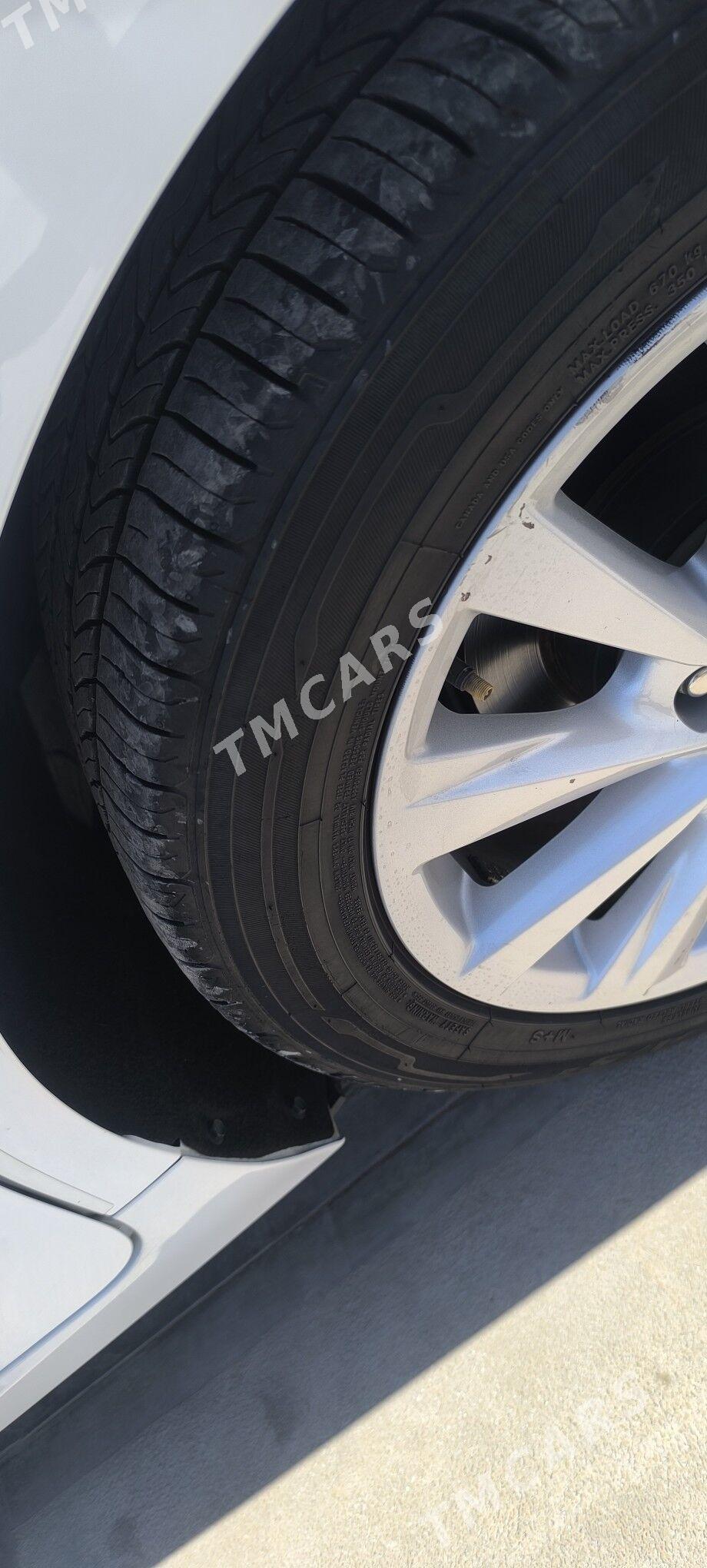 Toyota Camry 2021 - 330 000 TMT - Мары - img 6