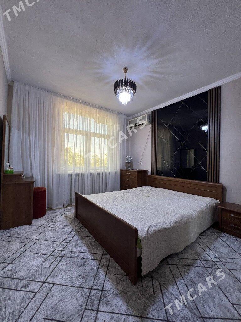 9 mkr merdem 3 etaz 3 kom 65m² - Aşgabat - img 4