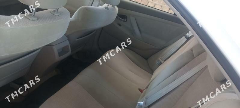 Toyota Camry 2011 - 190 000 TMT - Мары - img 4