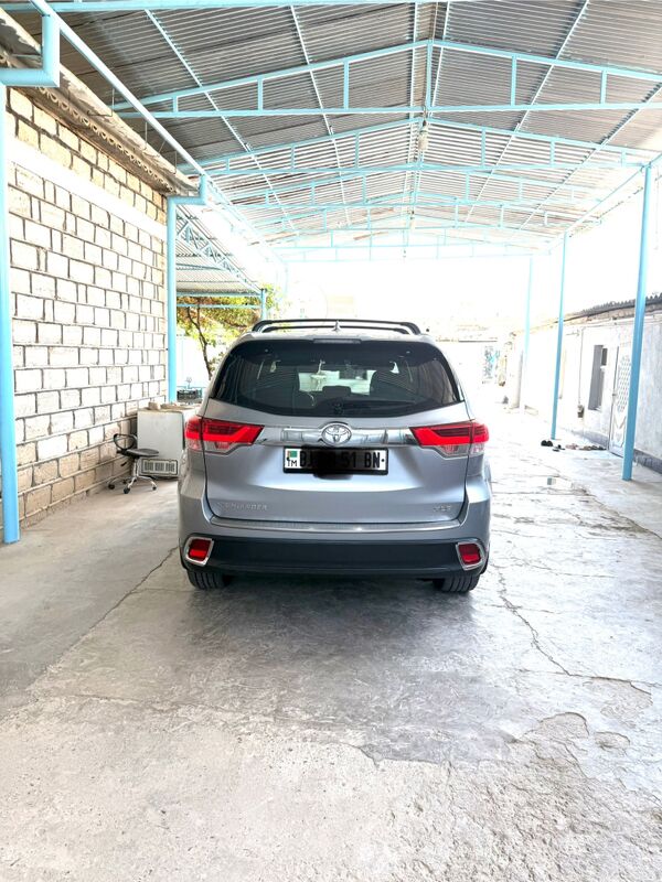 Toyota Highlander 2016 - 400 000 TMT - Gyzylarbat - img 4
