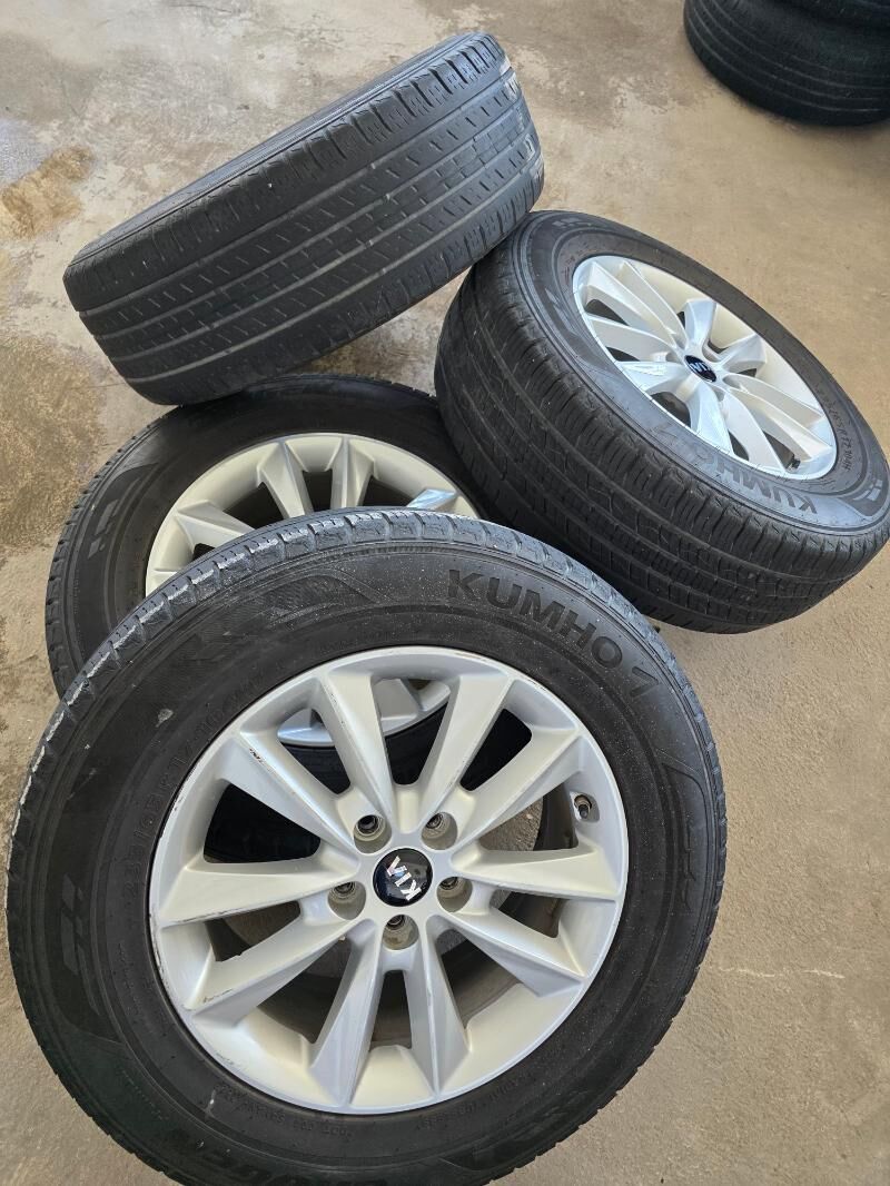 Kia Sorento 2011г  R17 6 000 TMT - Mary - img 5
