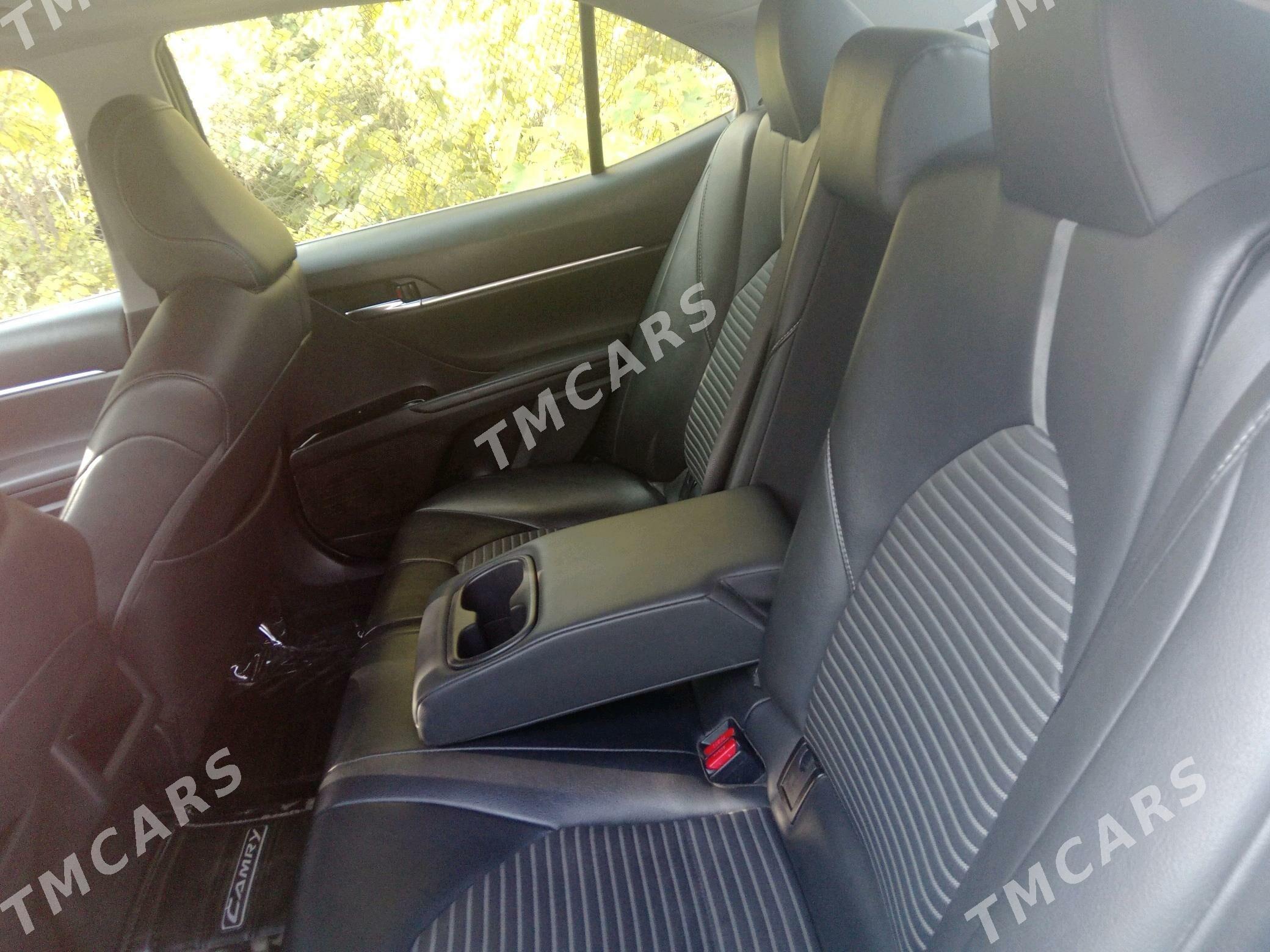 Toyota Camry 2018 - 320 000 TMT - Aşgabat - img 3