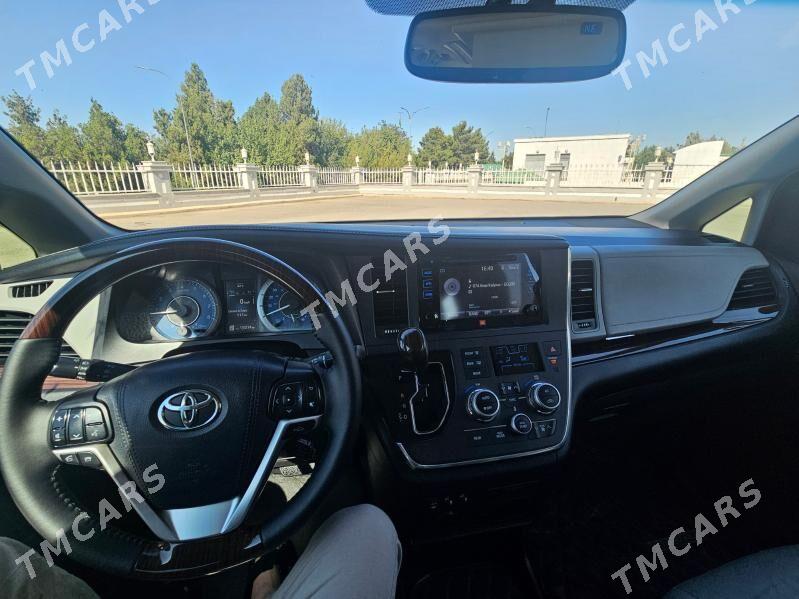 Toyota Sienna 2017 - 440 000 TMT - Atatürk köç. - img 4