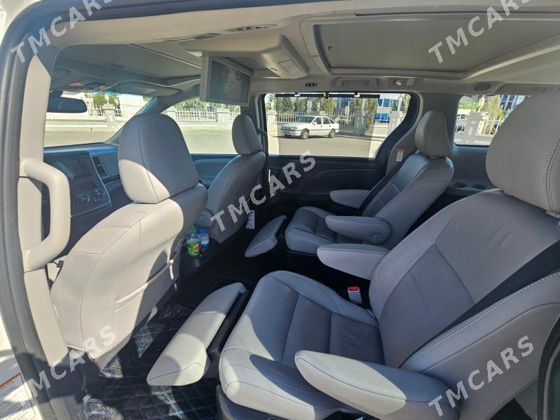 Toyota Sienna 2017 - 440 000 TMT - Atatürk köç. - img 3