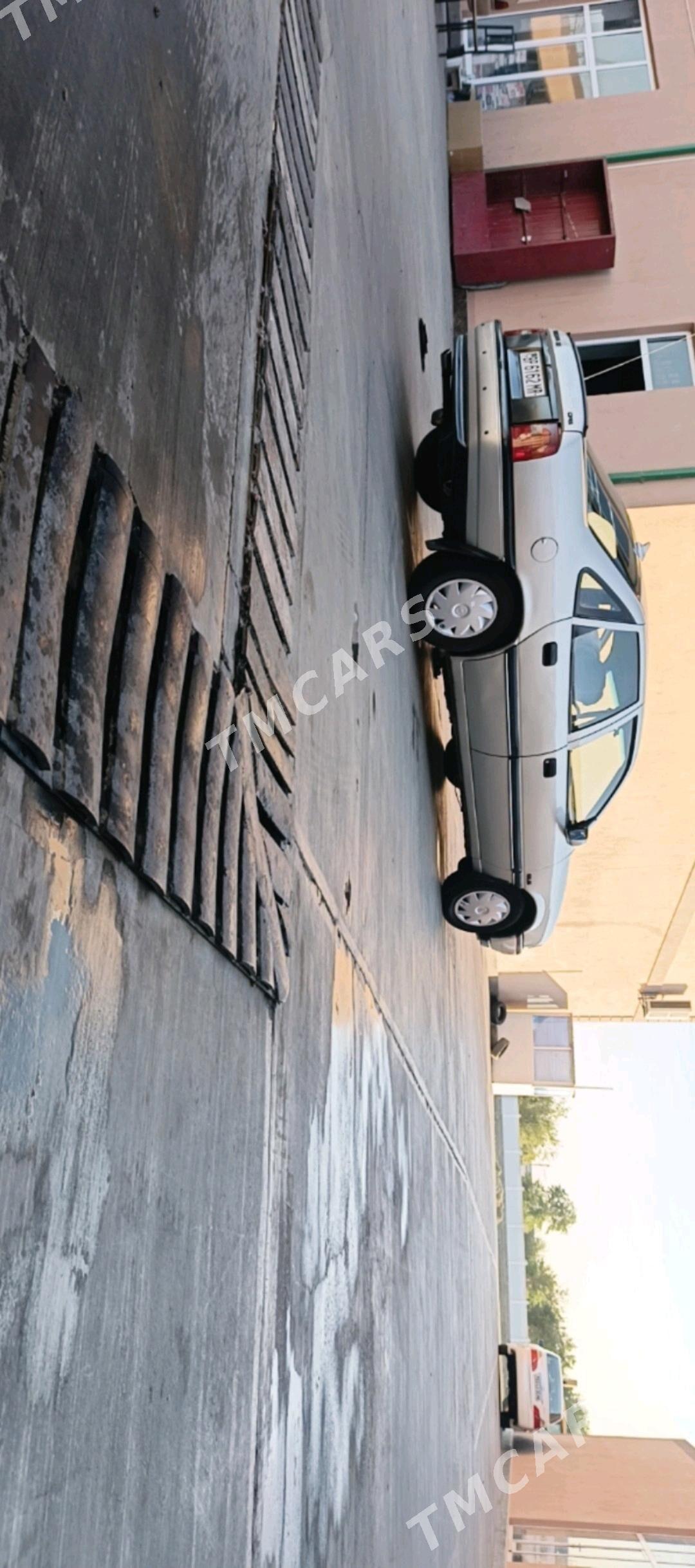 Opel Vectra 1991 - 33 000 TMT - Mary - img 3