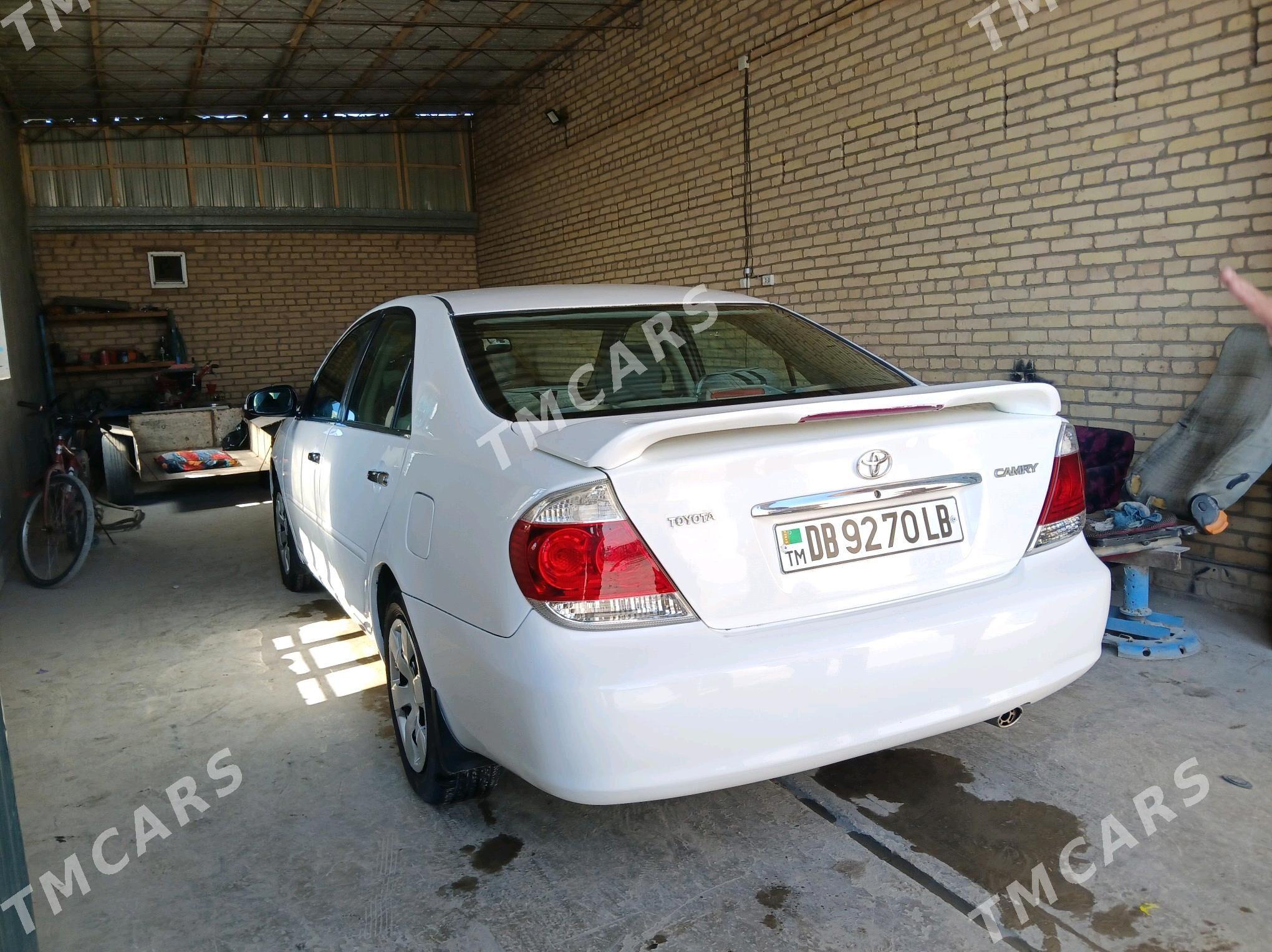 Toyota Camry 2004 - 134 000 TMT - Halaç - img 3