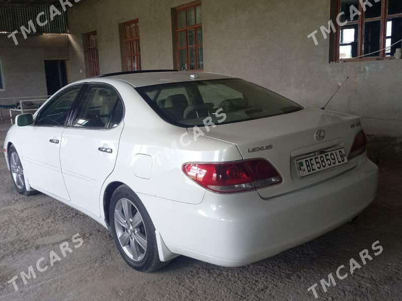 Lexus ES 300 2002 - 165 000 TMT - Дянев - img 4
