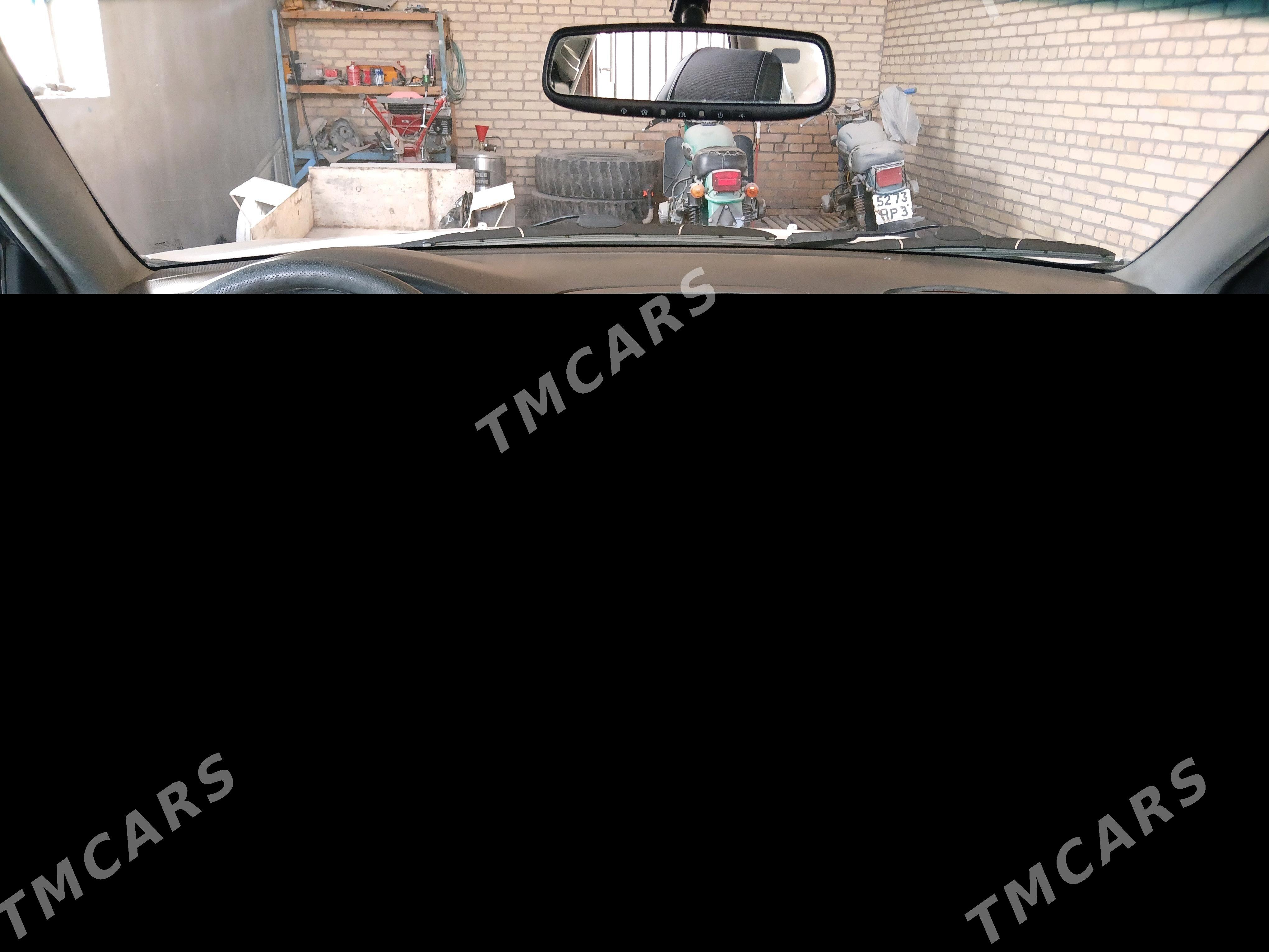 Toyota Camry 2004 - 134 000 TMT - Halaç - img 7