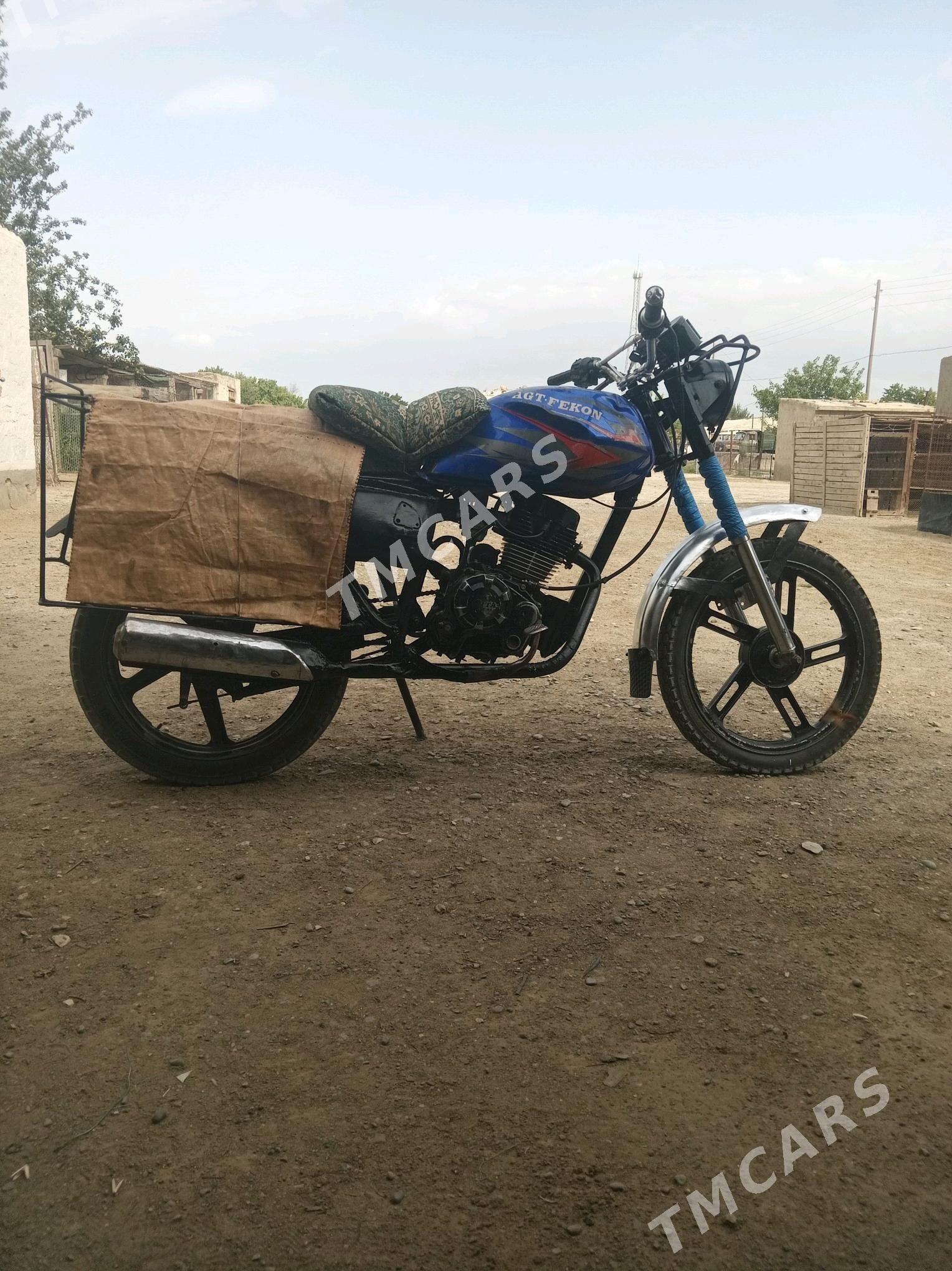 Fekon FK150-8G 2011 - 5 600 TMT - Bereket - img 3