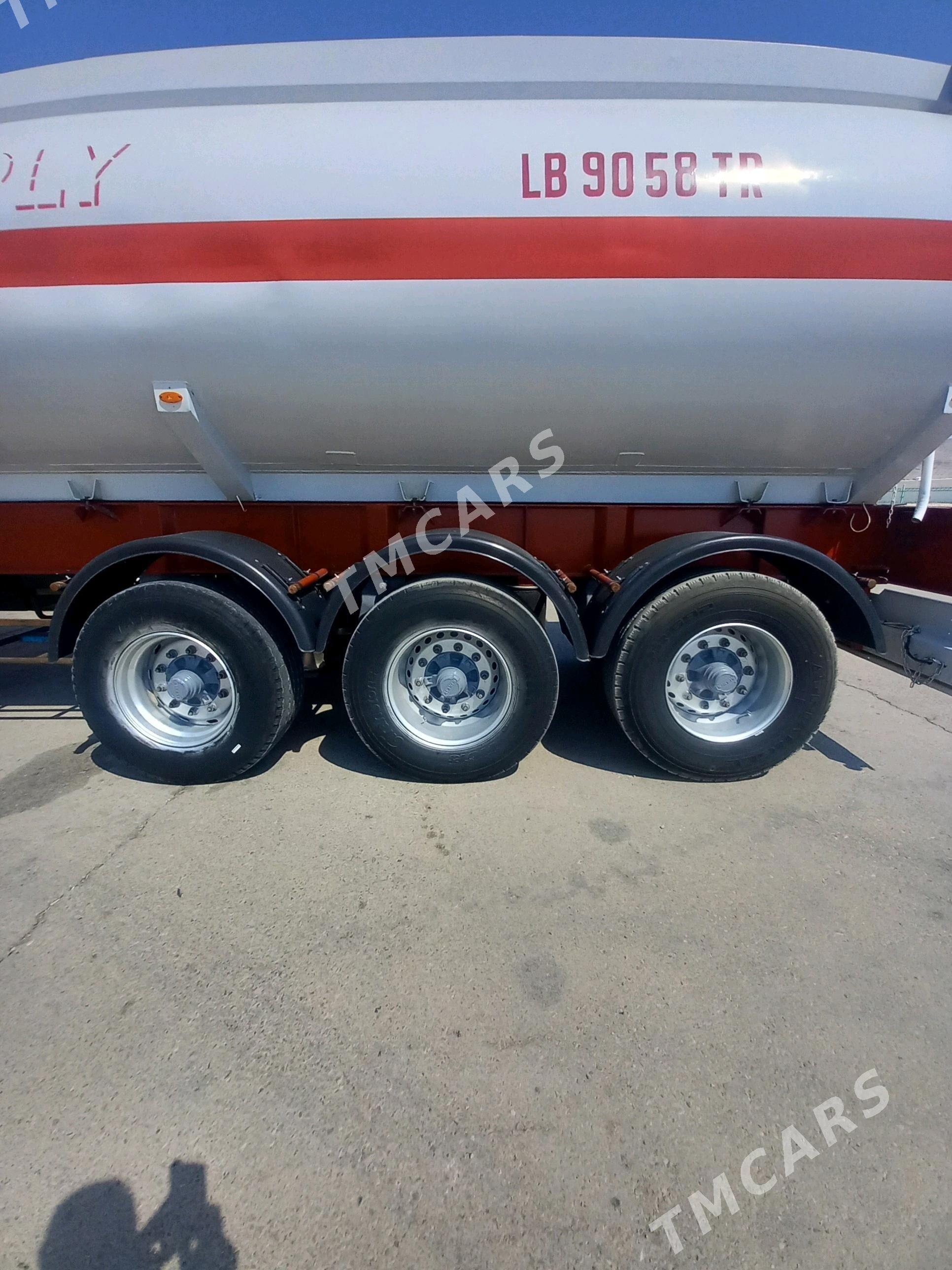 Kogel Euro Trailer 2011 - 270 000 TMT - Jebel - img 2