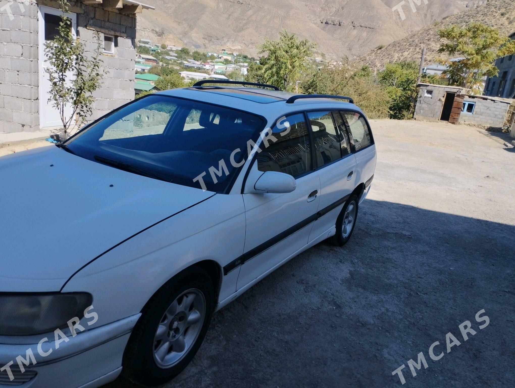 Opel Omega 1996 - 25 000 TMT - Bäherden - img 8