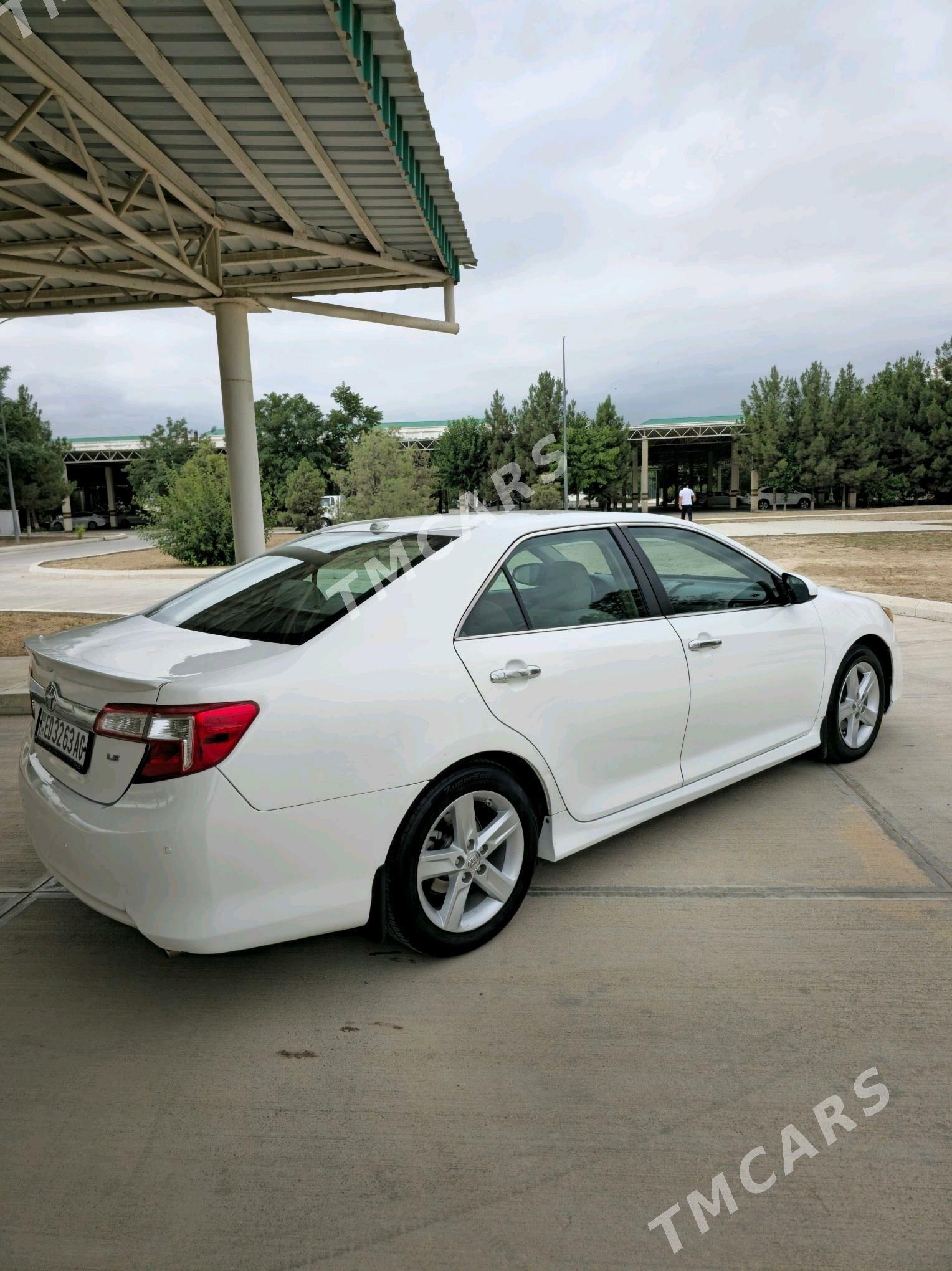 Toyota Camry 2012 - 200 000 TMT - Aşgabat - img 2