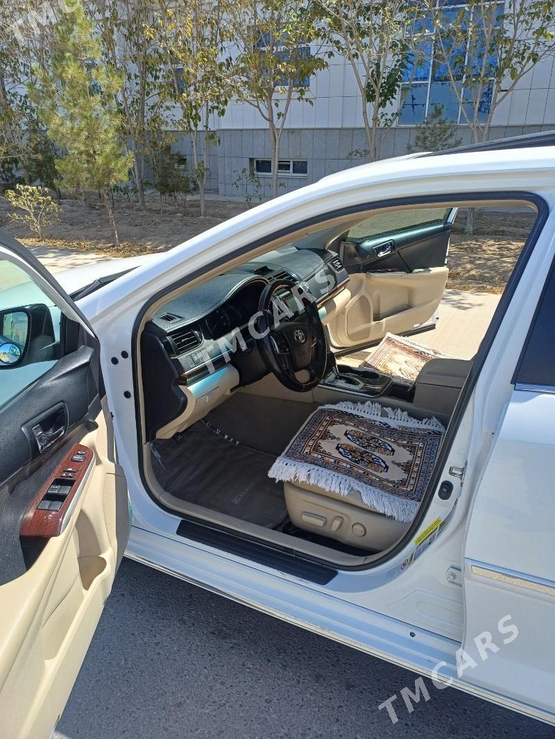 Toyota Camry 2013 - 240 000 TMT - Hitrowka - img 10