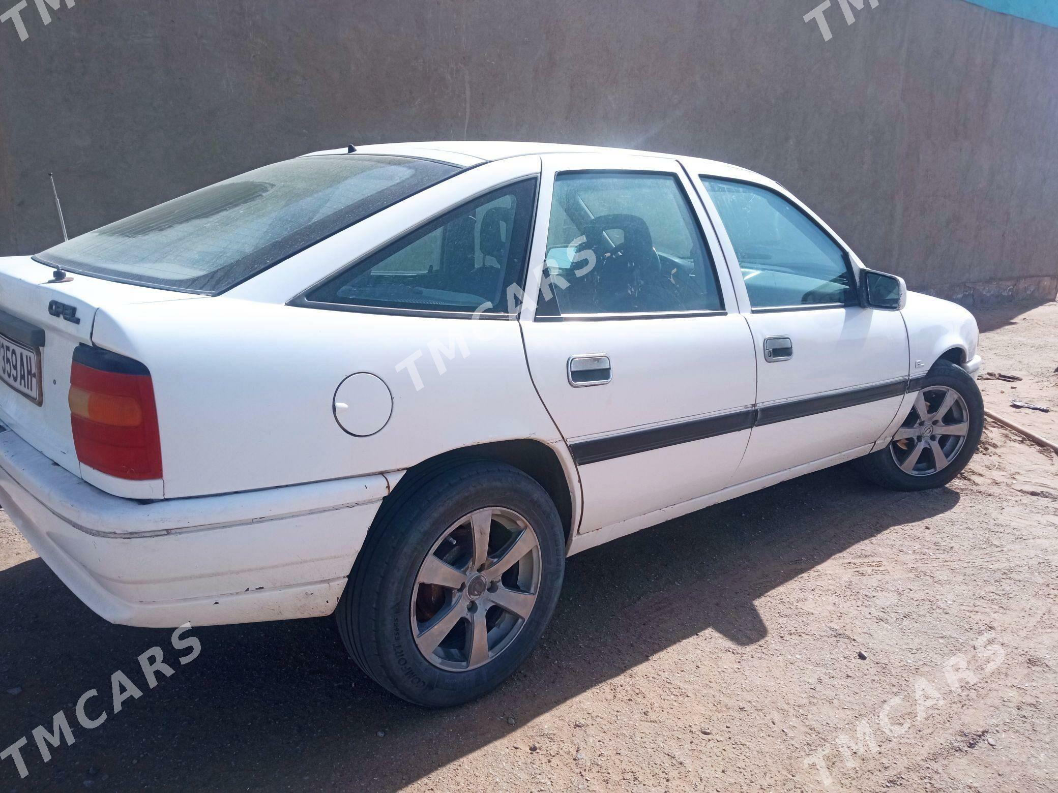 Opel Vectra 1991 - 26 000 TMT - Ак-Бугдайский этрап - img 4