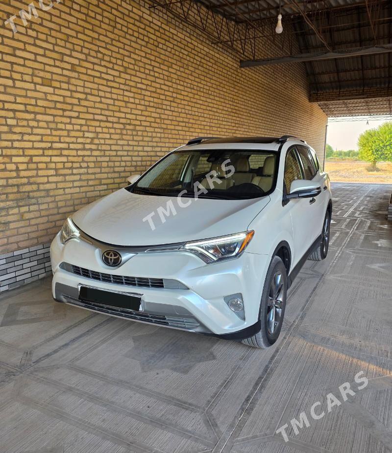 Toyota RAV4 2018 - 350 000 TMT - Çärjew - img 4
