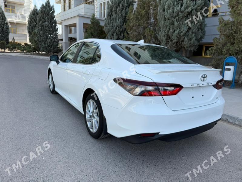 Toyota Camry 2022 - 355 000 TMT - Ашхабад - img 4