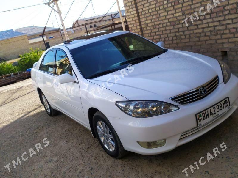 Toyota Camry 2002 - 180 000 TMT - Mary - img 2