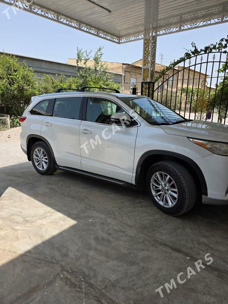 Toyota Highlander 2017 - 455 000 TMT - Türkmenabat - img 8