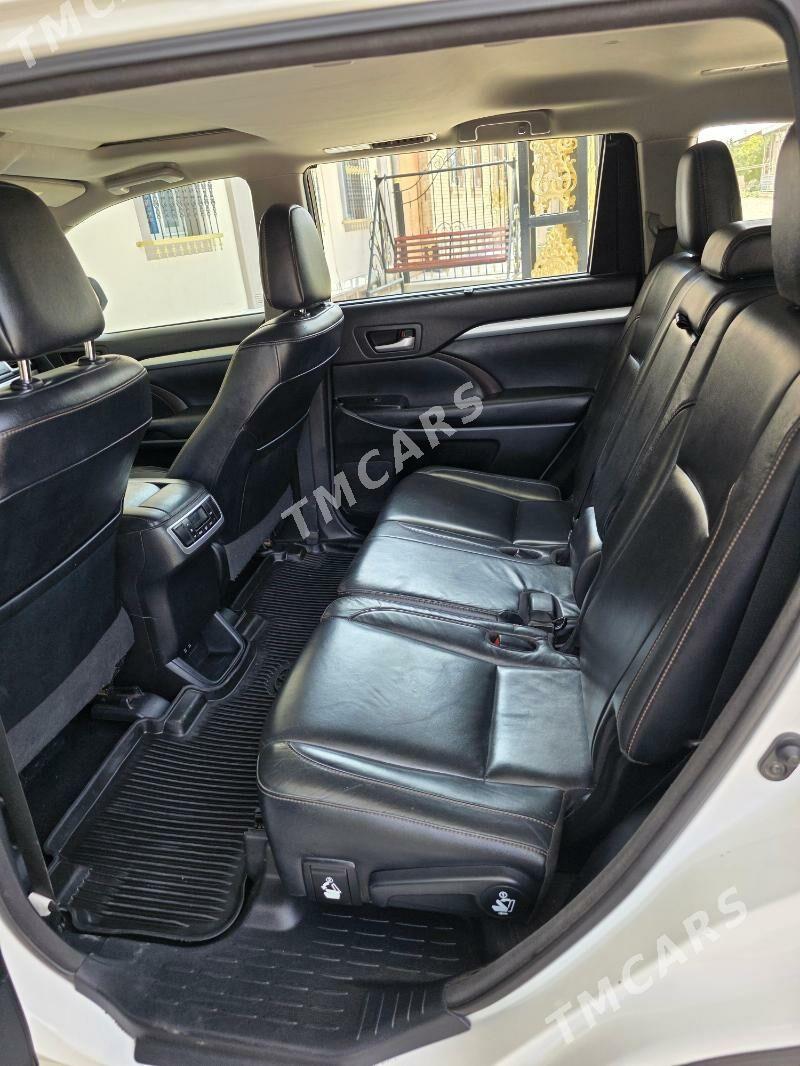 Toyota Highlander 2017 - 455 000 TMT - Türkmenabat - img 5