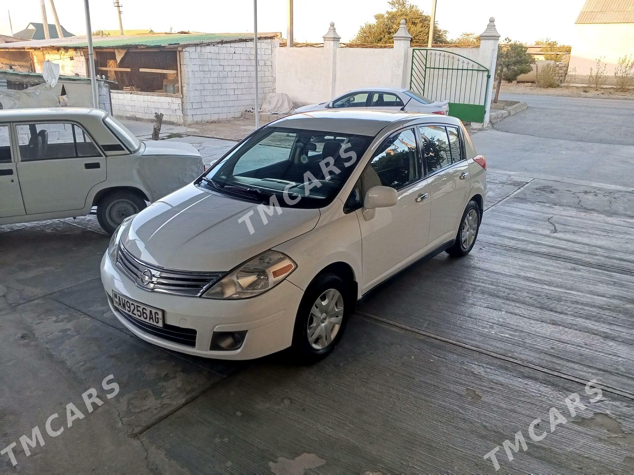 Nissan Versa 2010 - 132 000 TMT - Aşgabat - img 2