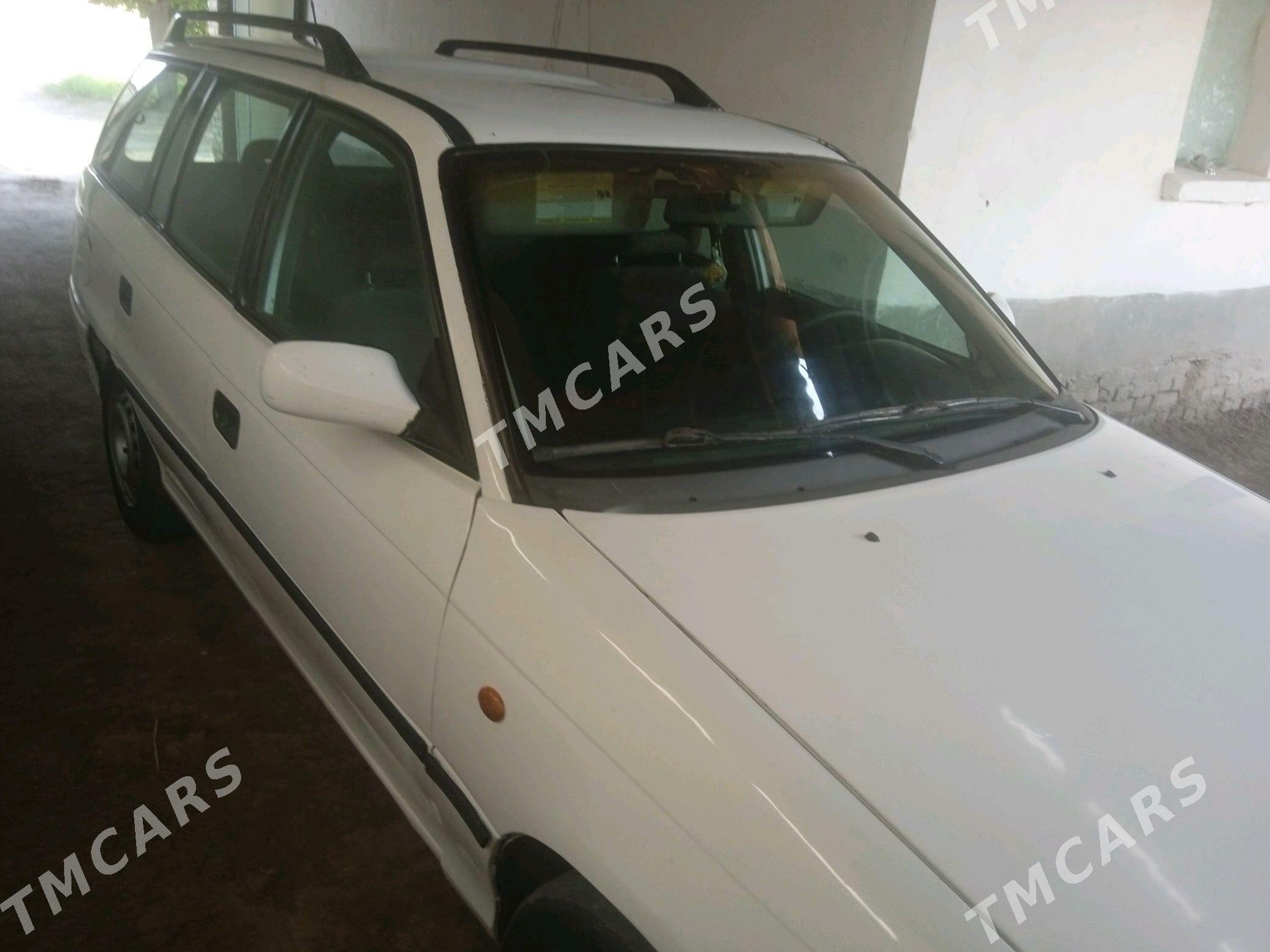 Opel Astra 1995 - 35 000 TMT - Халач - img 2